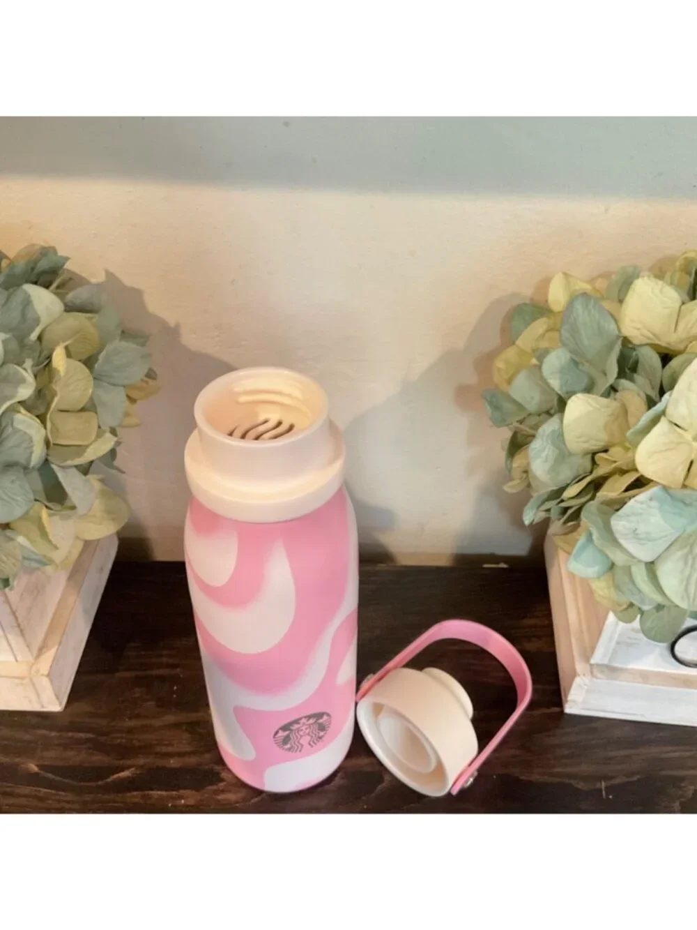 Starbucks Pink Swirl Stainless Steel Water Bottle 18oz With Handle BPA-Free Limi